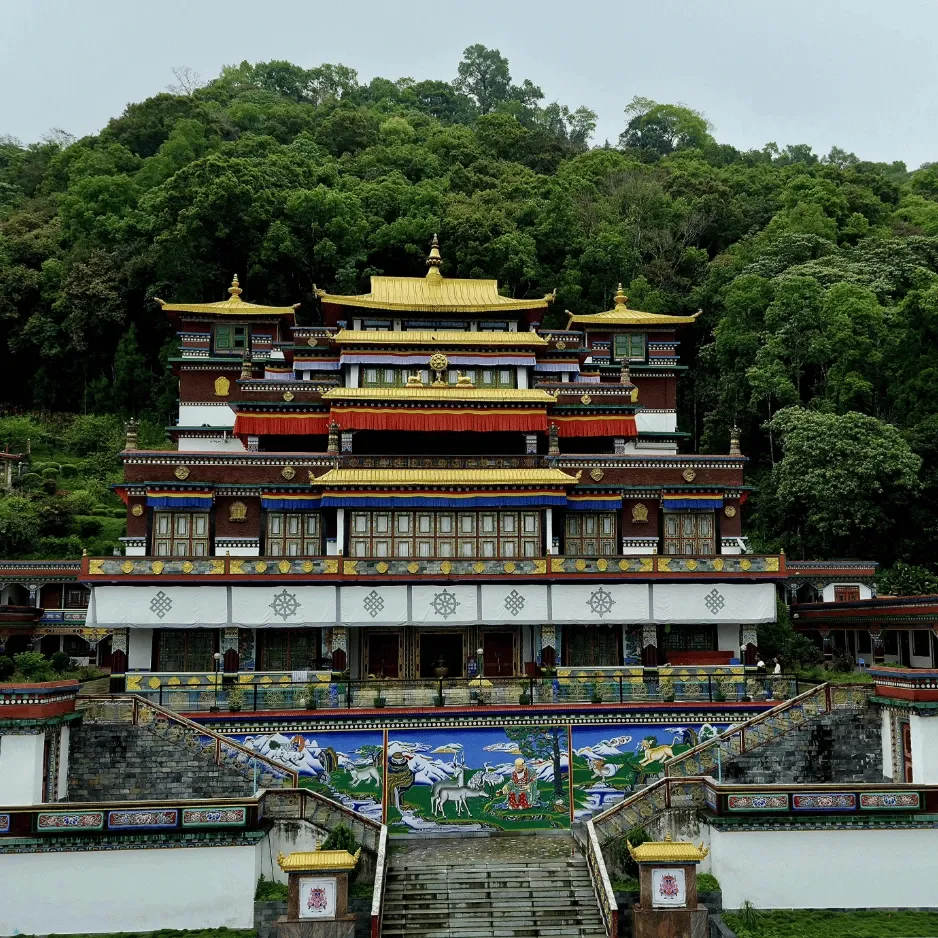 6 Days Scenic Sikkim Holiday from Mumbai – Nature, Lakes & Monasteries